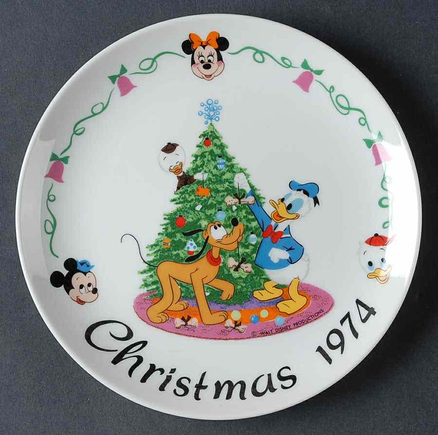 Disney Christmas Plate Decorating The Tree - No Box by Schmid-1