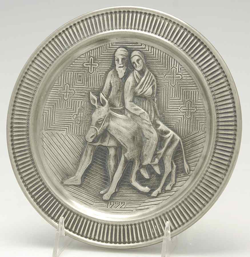 Christmas Plate On The Way To Bethlehem - With Box by Selandia-1