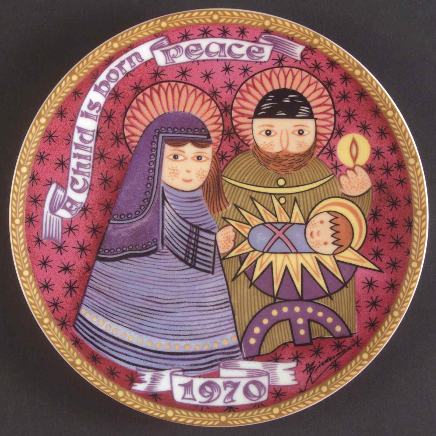 New World Christmas Holy Family - With Box by Seven Seas-1