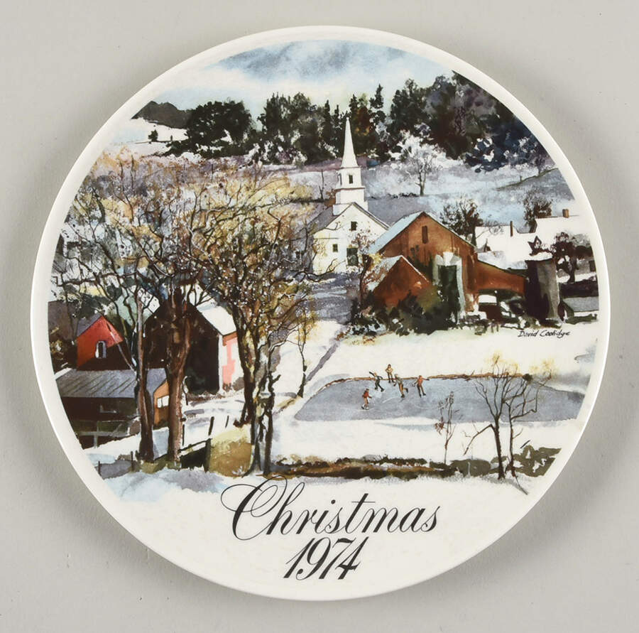 Smuckers Christmas Plates 1974-Christmas Plate-Skating Pond - No Box by Smuckers-1