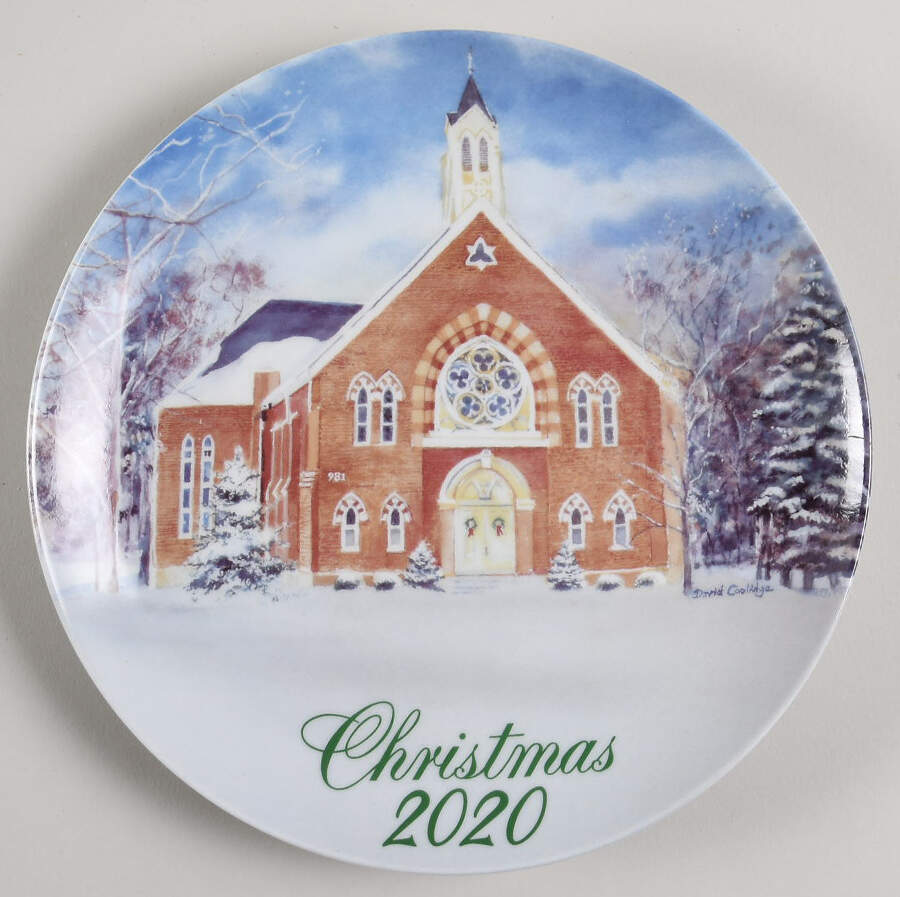 Smuckers Christmas Plates 2020-Christmas Plate - No Box by Smuckers-1