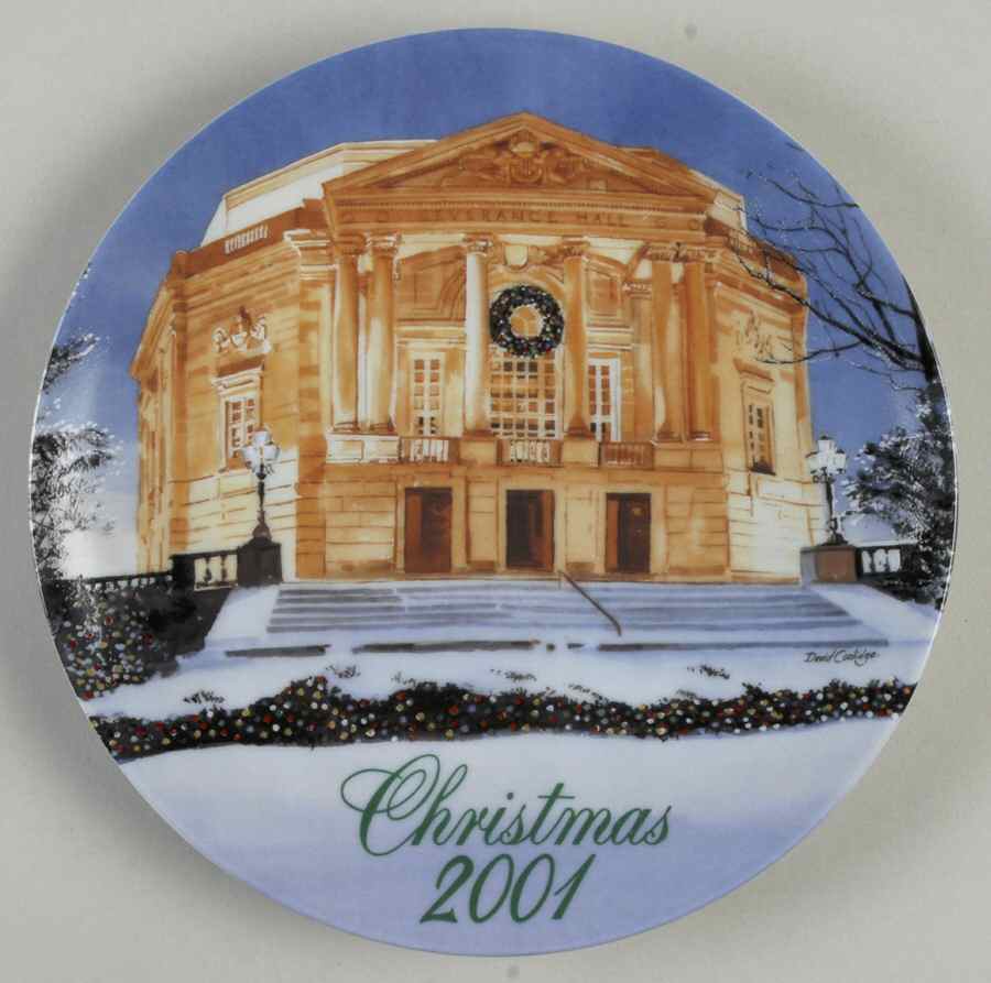 Smuckers Christmas Plates 2001-Christmas Plate - No Box by Smuckers-1