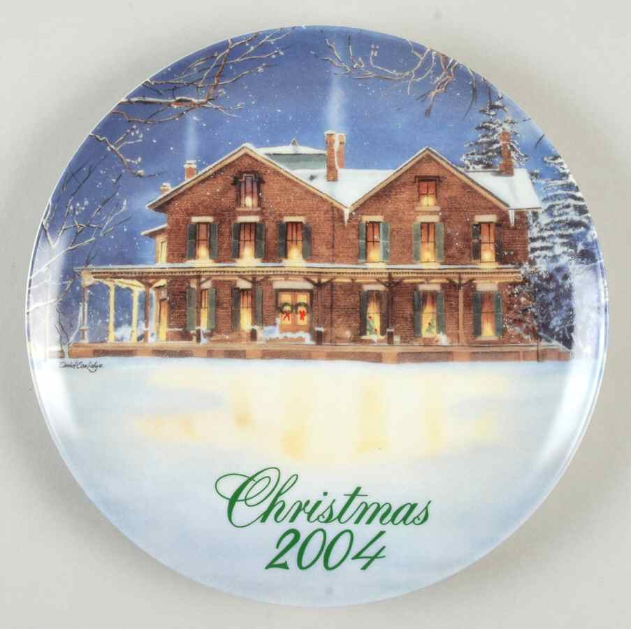 Smuckers Christmas Plates 2004-Christmas Plate-Rutherford B. Hayes - No Box by Smuckers-1
