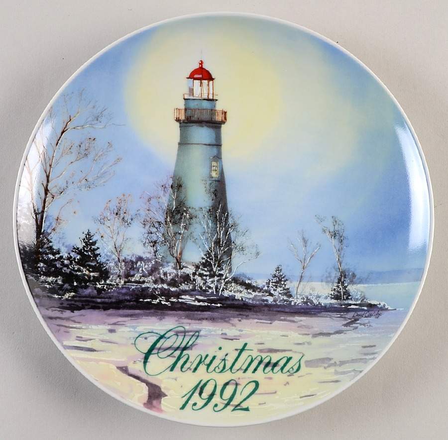 Smuckers Christmas Plates 1992-Christmas Plate - No Box by Smuckers-1