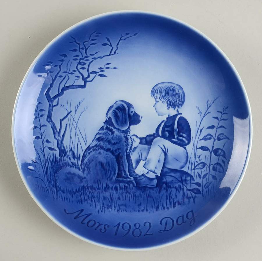 Mother's Day Plate My Best Friend - No Box by Svend Jensen-1