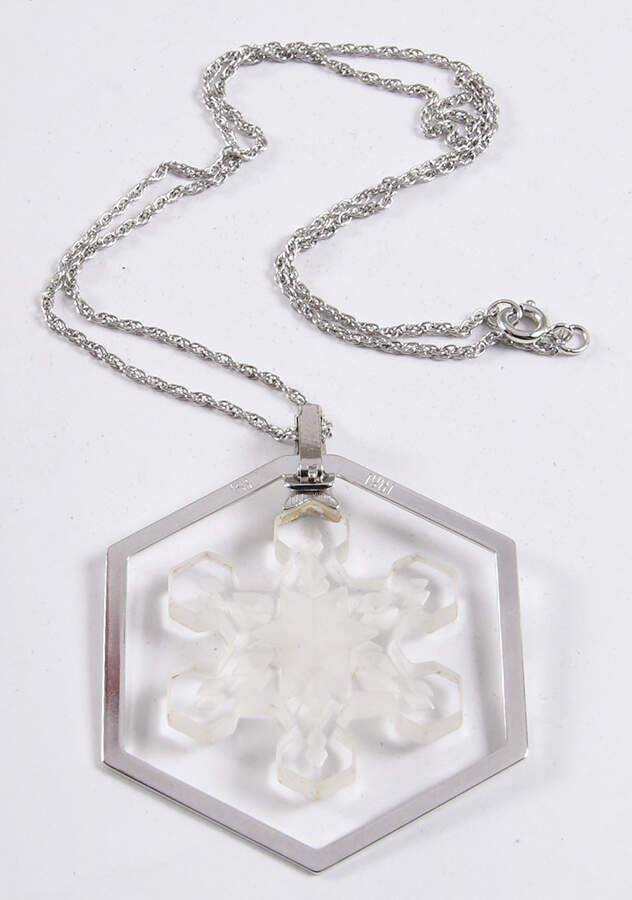 Swarovski Annual Ornaments Snowflake Medallion - Missing Hook - No Box by Swarovski-1