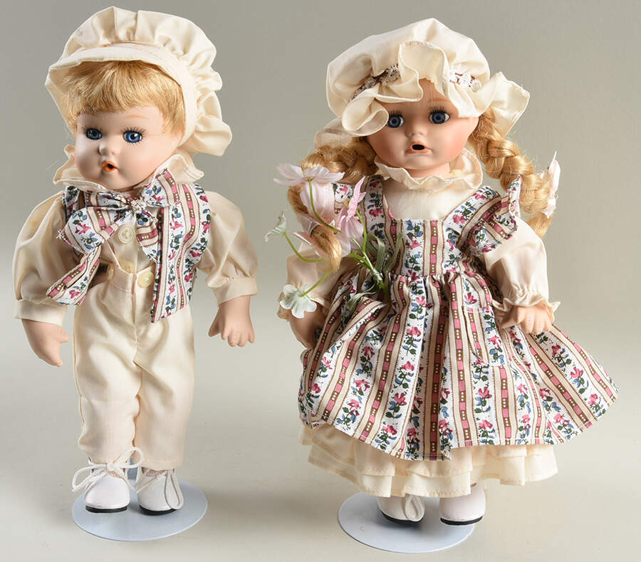 Connoisseur Doll Collection Boy & Girl In Floral Stripe - Nb796, No Box by Seymour Mann-1