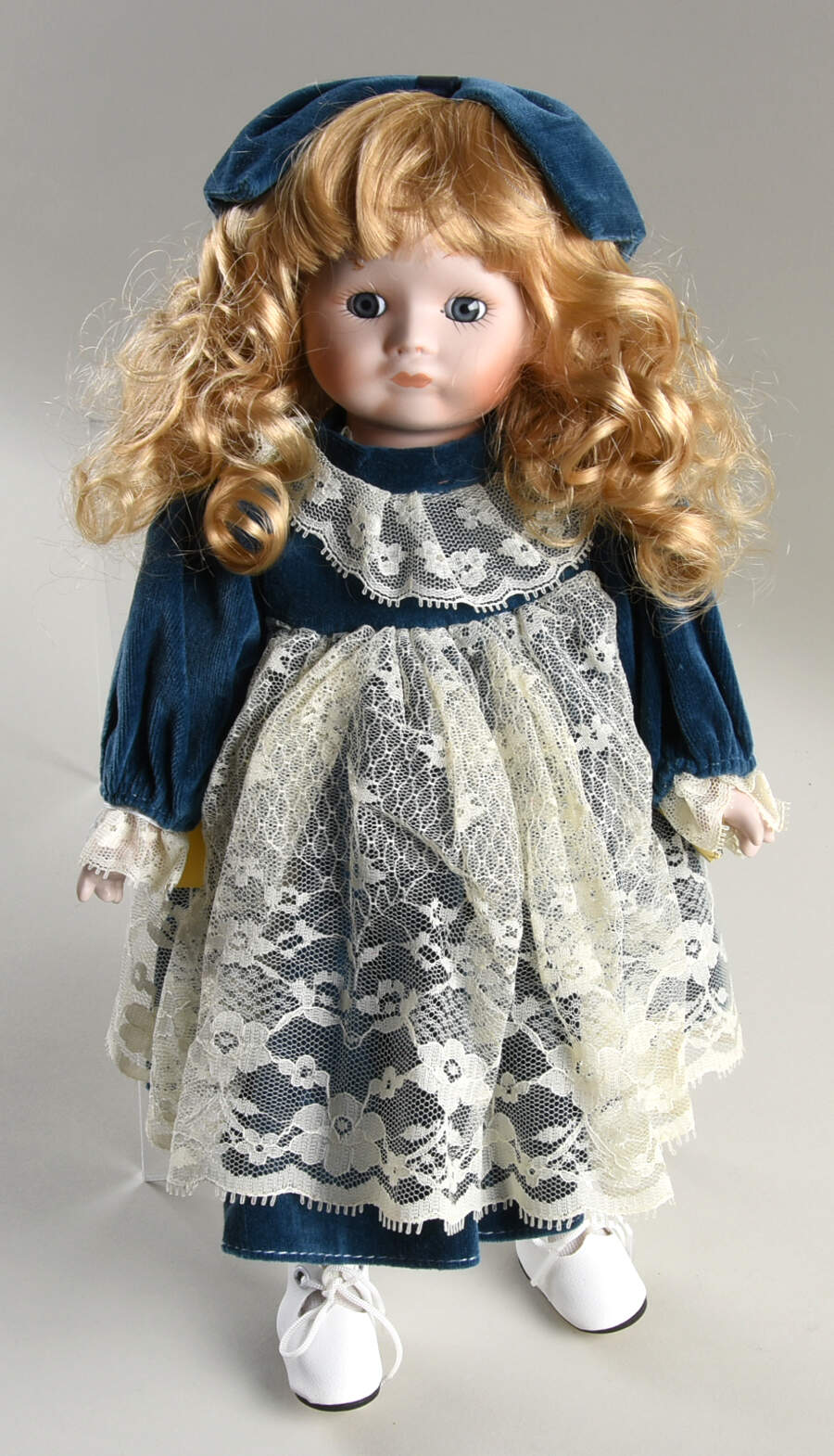Connoisseur Doll Collection Connie - Nb803, No Box by Seymour Mann-1