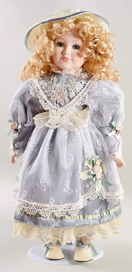 Connoisseur Doll Collection Domenique - Nb773, No Box by Seymour Mann-1