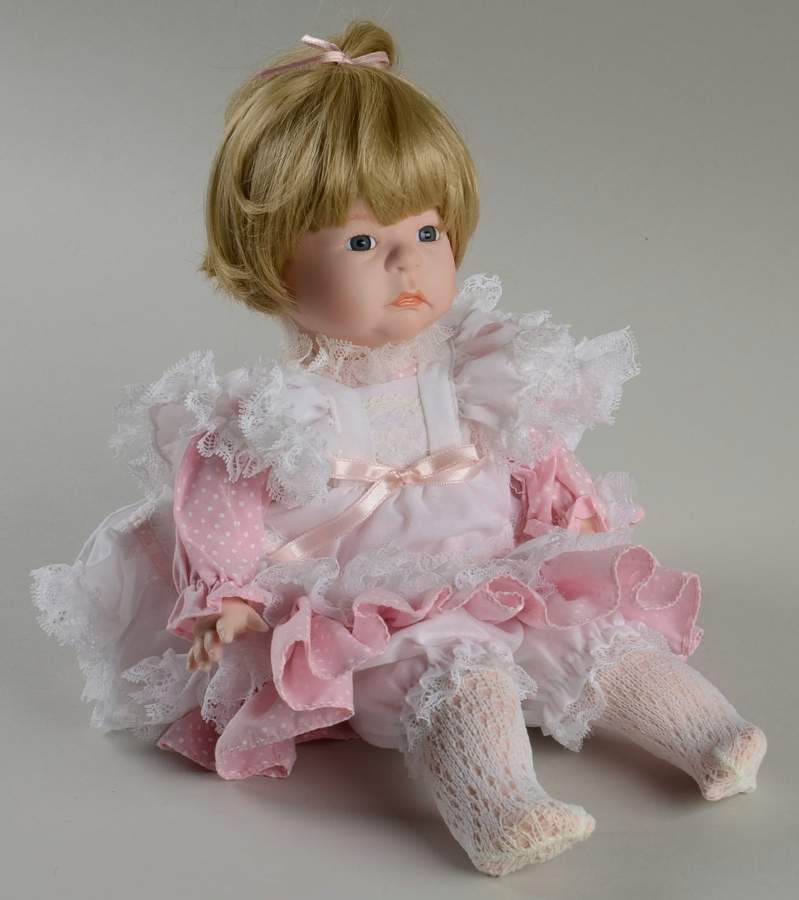Connoisseur Doll Collection Stephie - Boxed by Seymour Mann-1