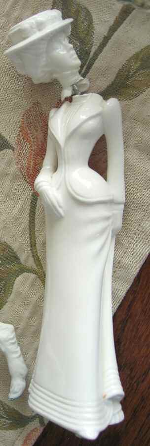 Pauline Shone Lady W/ Hat - No Box by Spode-1