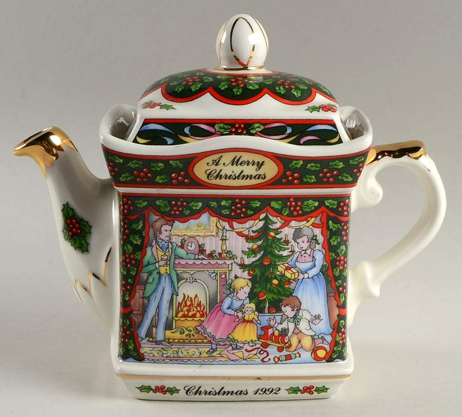Christmas Teapots Christmas Morning - Boxed by Sadler-1