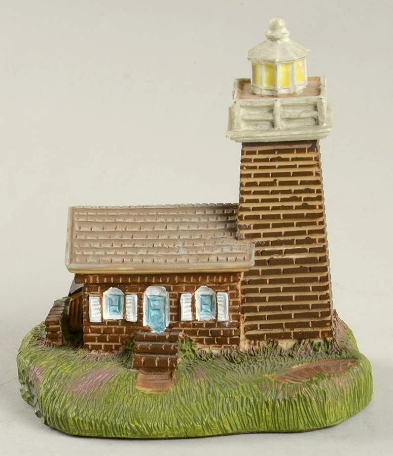 Lighthouse Miniatures Santa Cruz Light, Ca - No Box by Spoontiques-1