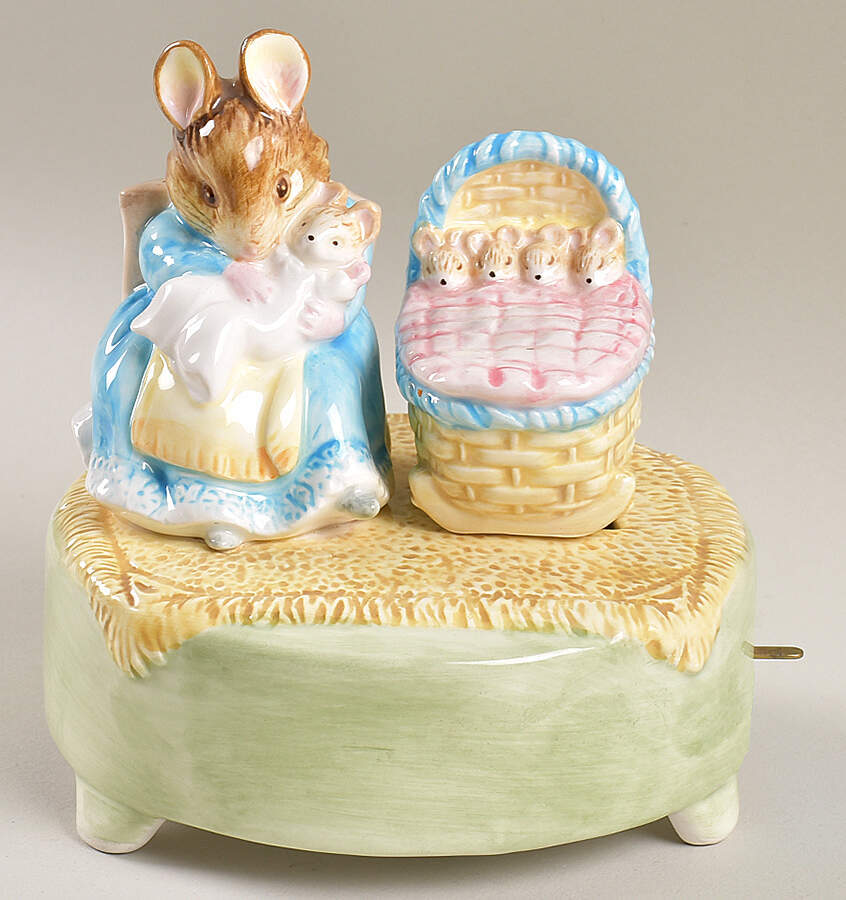 Beatrix Potter-Music Box Hunca Munca-Tale Of Two Bad Mice - No Box by Schmid-1