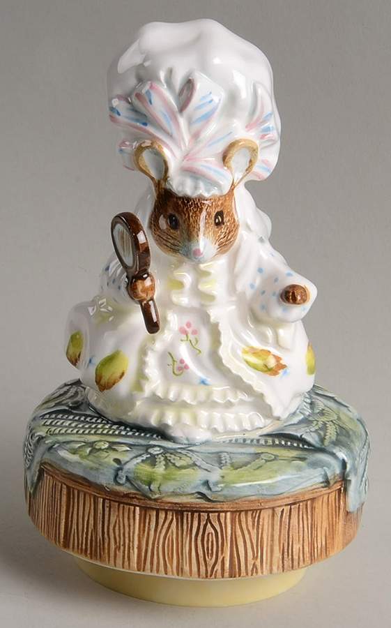 Beatrix Potter-Music Box Lady Mouse - Boxed by Schmid-1