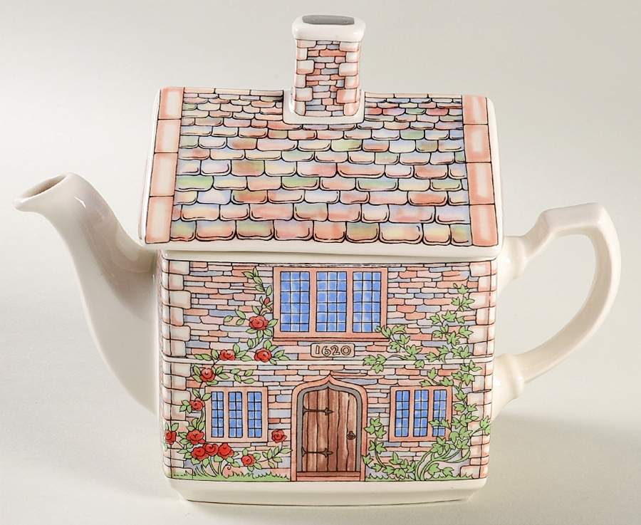 English Country Houses 17th Century Cottage - Boxed by Sadler-1