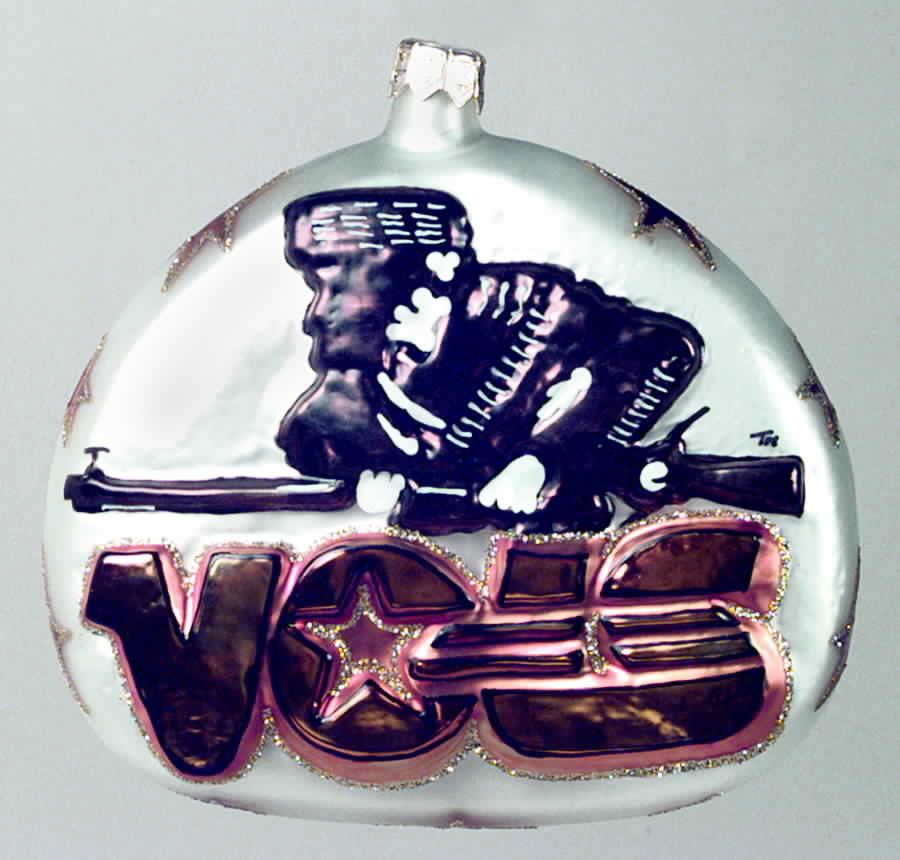 Glasscot Ornaments Tennessee Volunteers-Logo Disk - Boxed by Slavic Treasures-1