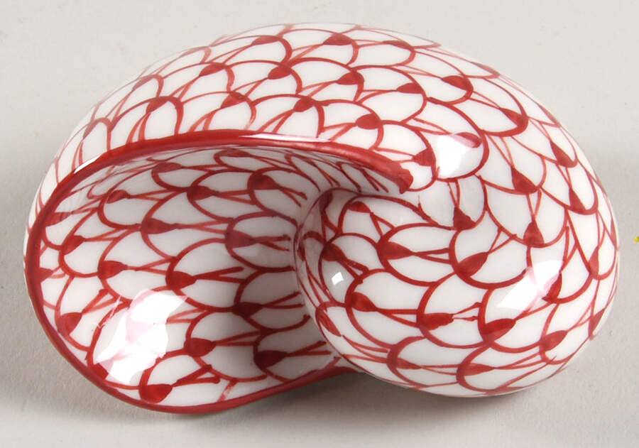 Sadek Fishnet Animals Nautilus Shell-Red - Boxed by Sadek-1