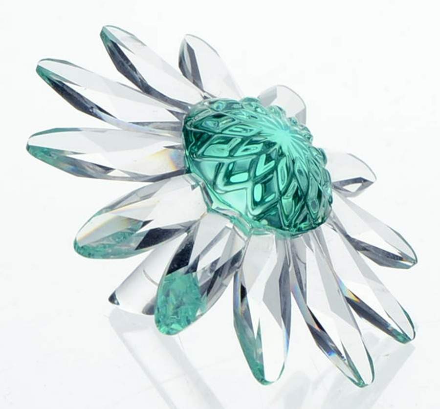 Society Member Renewal Gifts 2001-Green Marguerite - No Box by Swarovski-1