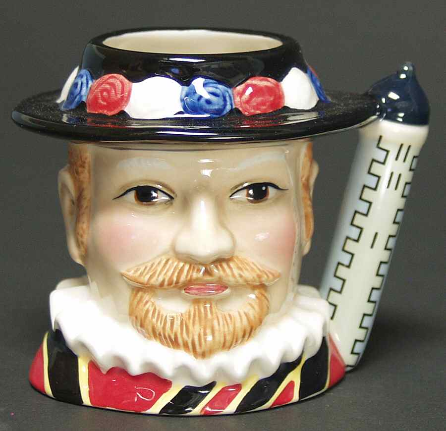 Characters of Britain-Jug Beefeater - Boxed by Sadler-1