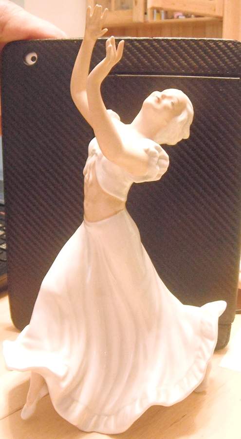 Schaubach Kunst Figurines Dancer - No Box by Schaubach Kunst-1