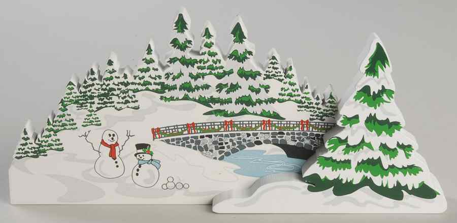 Christmas Memories Frozen Lawn - No Box by Shelias Collectibles-1