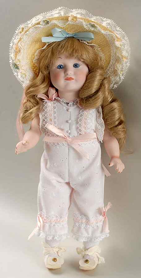 Shader's China Doll Closed Mouth K*R Repro Eyelet - Boxed by Shader's China, Inc.-1