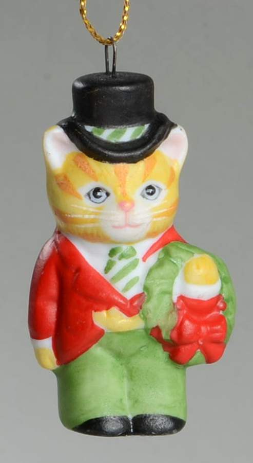 Kitty Cucumber J P Buster With Wreath - Mini - No Box by Schmid-1