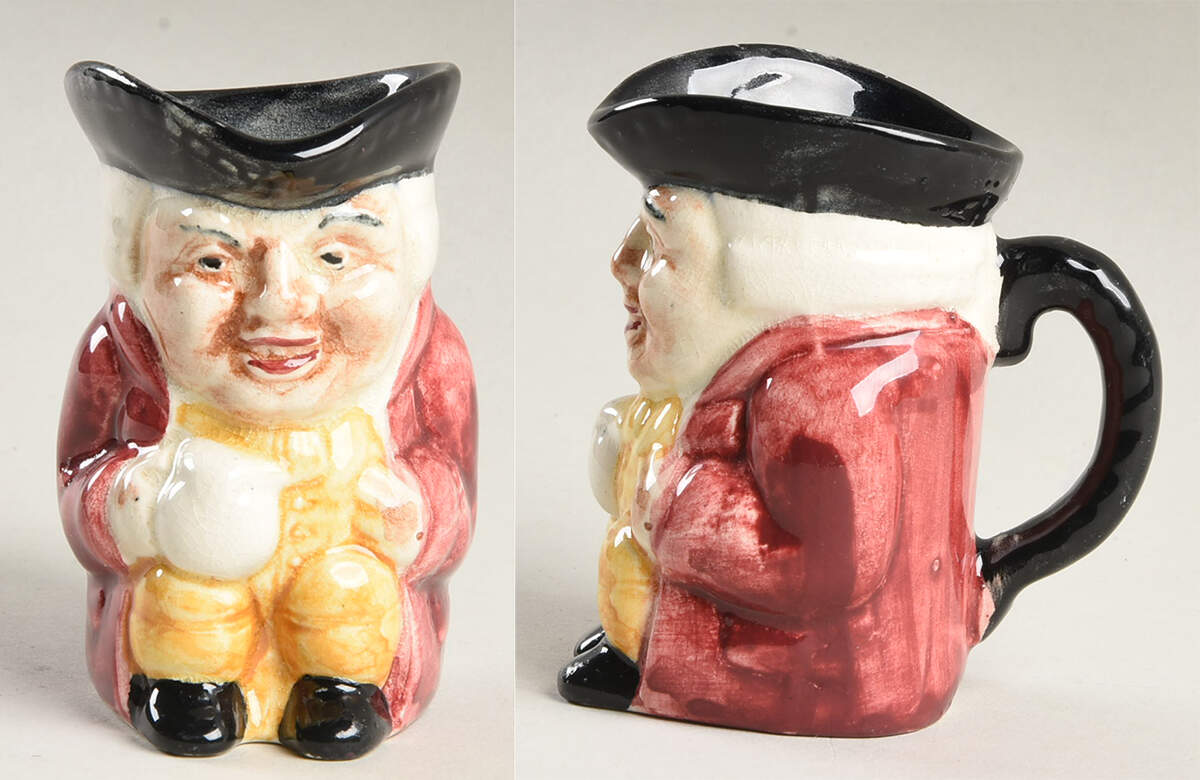 Character Toby Jug Red Coat Black Handle-Mini - No Box by Shorter & Son-1