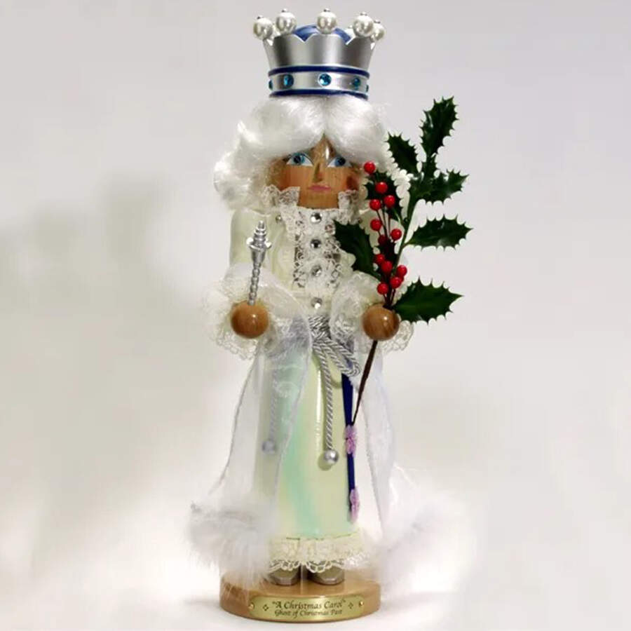 A Christmas Carol The Ghost Of Christmas Past - Boxed by 3-1