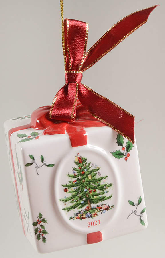 Annual Gift Box-Christmas Tree 2021 Holiday Gift Box - No Box Nb2021 by Spode-1