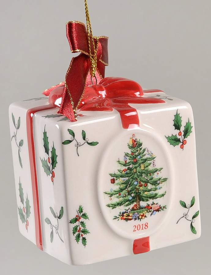 Annual Gift Box-Christmas Tree 2018 Holiday Gift Box - No Box Nb2018 by Spode-1