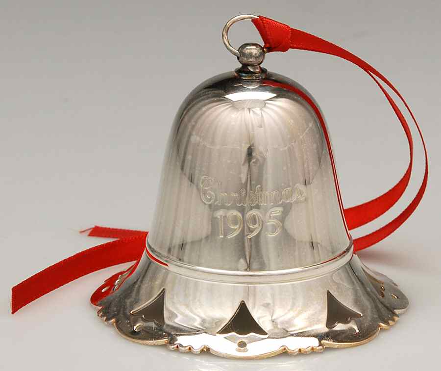 Musical Christmas Bell 1995-O Little Town Of Bethlehem - Boxed by Towle Silver-1