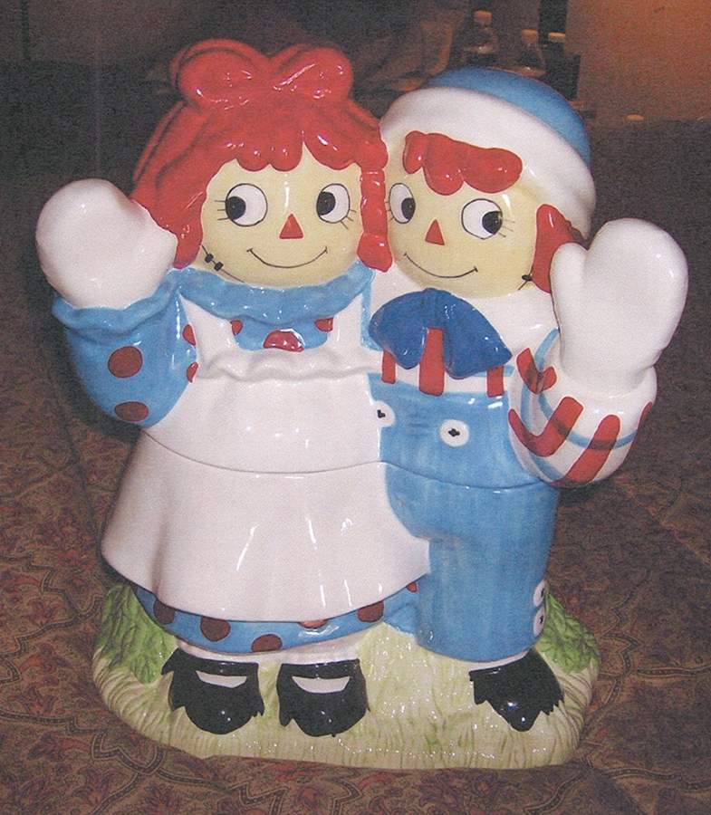 Treasure Craft Cookie Jar Raggedy Ann & Andy - No Box by Treasure Craft-1