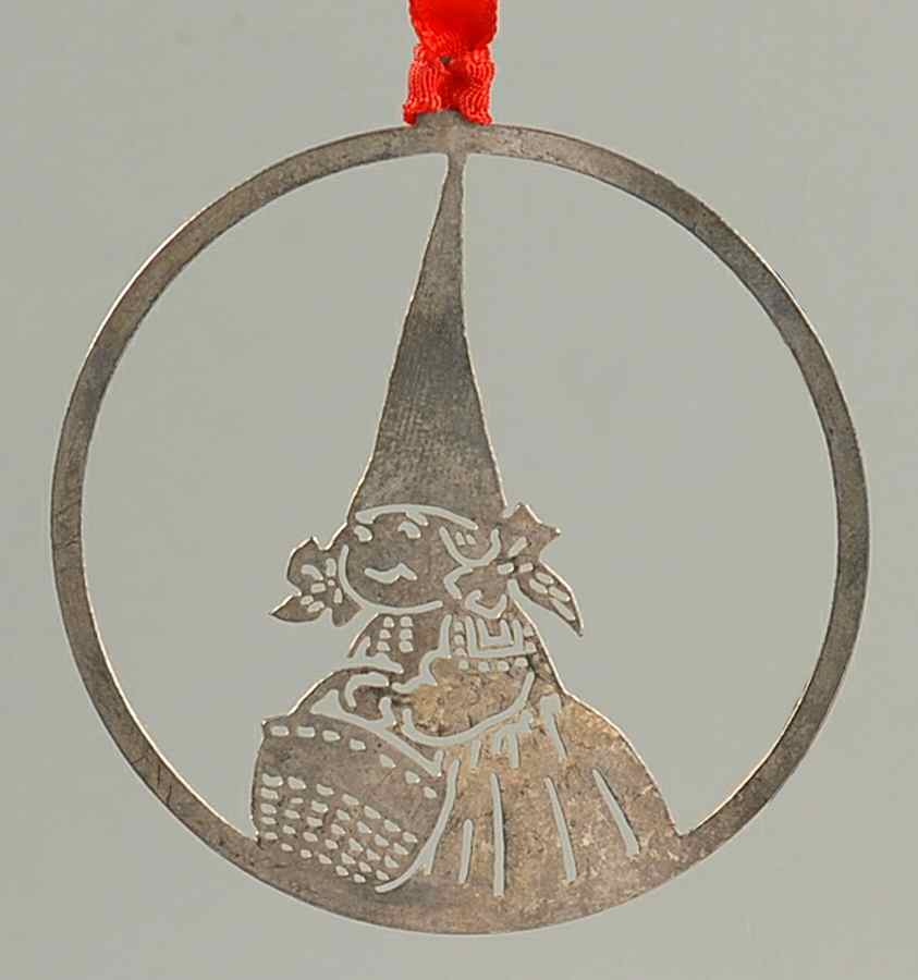 Gnome-Christmas Ornament To Market To Market - Boxed by Towle Silver-1