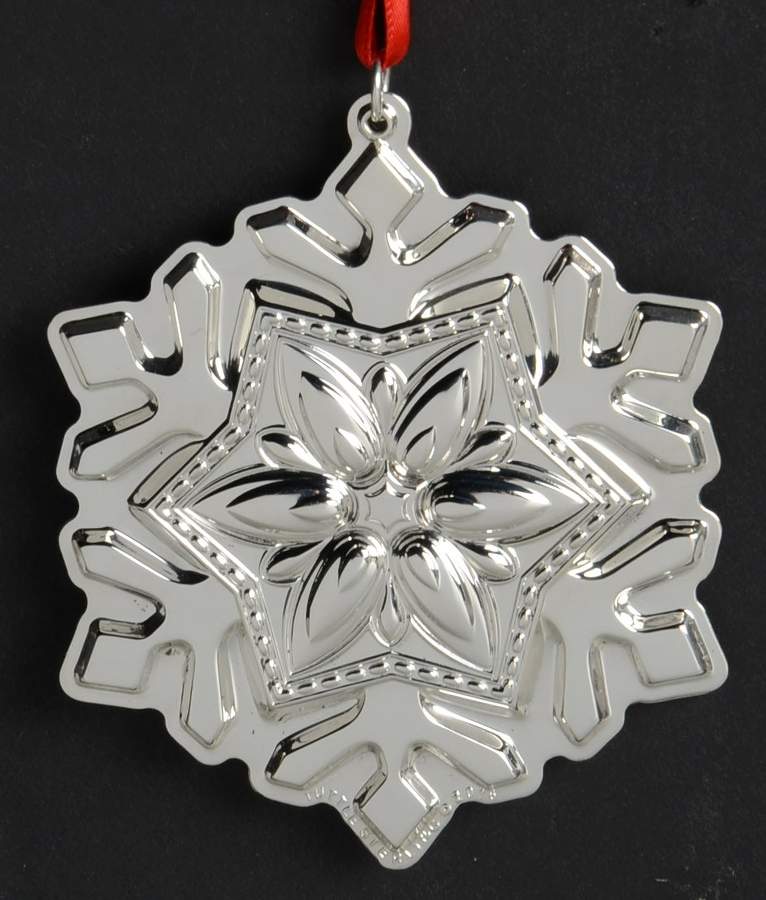 Annual Snowflake 2016 Annual Snowflake - No Box by Tuttle-1