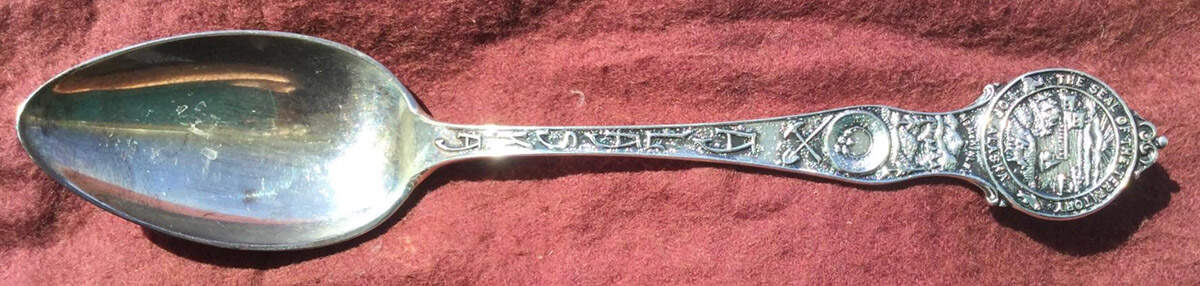 Souvenir Spoons Alaska-State Seal - Alaska, No Box by Towle Silver-1