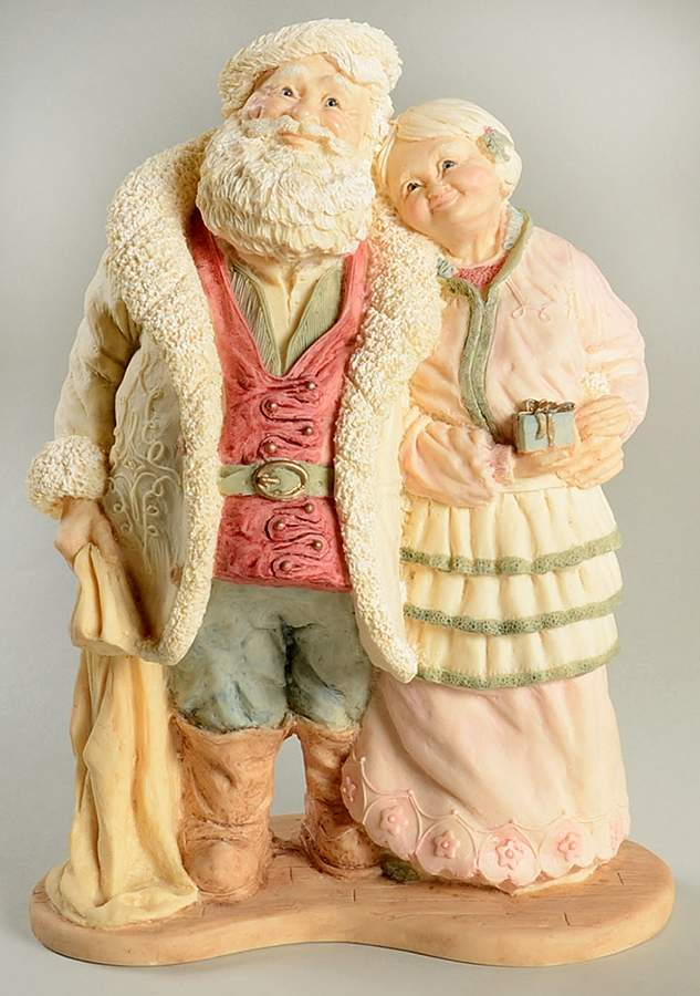 Legend of Santa Claus Santa & Mrs Claus-Victorian - Boxed by United Design-1