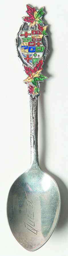 Canada Souvenir Spoon-Sterling Quebec - No Box by Unknown Mfg Silver-1