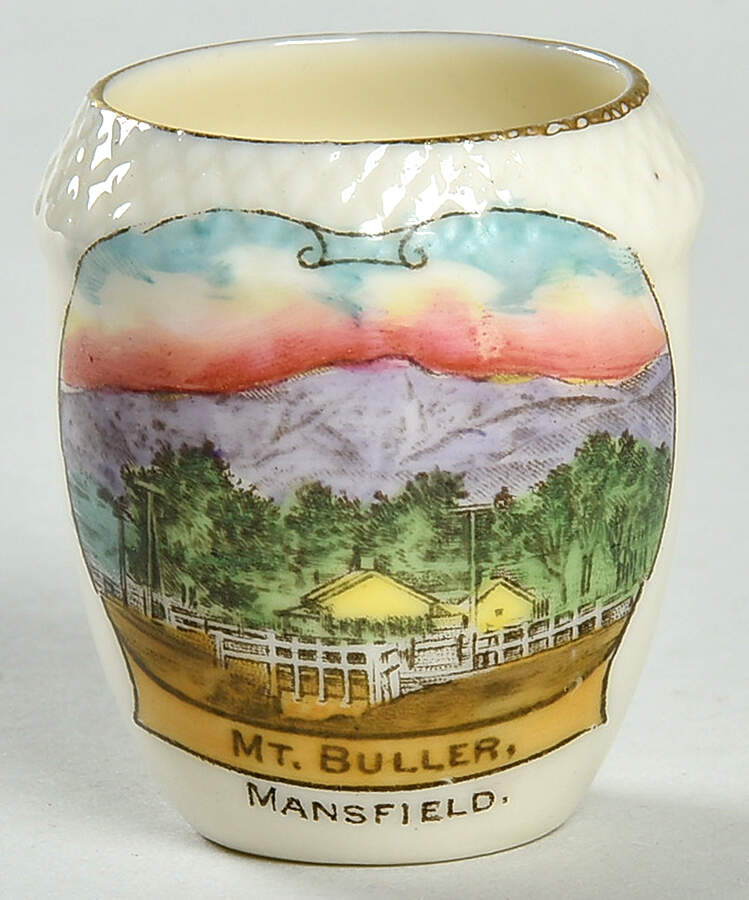 British Crested Ware Vase-Mansfield - No Box by Unknown Manufacturer-1