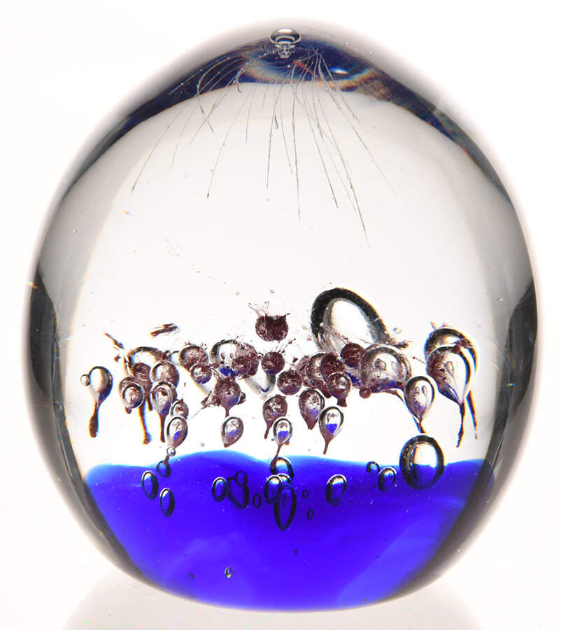 Art Glass Paperweights Egg-Cobalt Base,Pink Bubbles - No Box by Unknown Mfg Collectibles-1