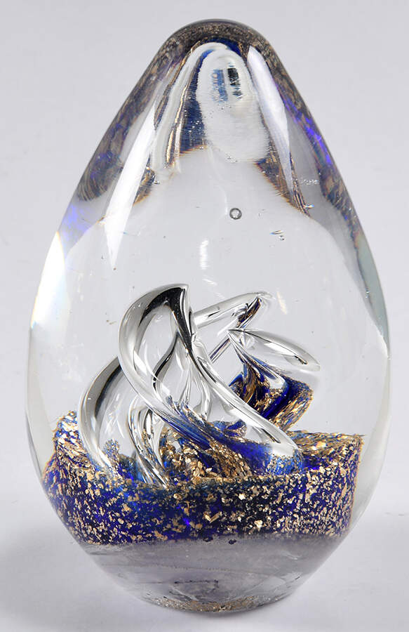 Art Glass Paperweights Egg-Blue & Gold Base, Bubble  Swirl - No Box by Unknown Mfg Collectibles-1