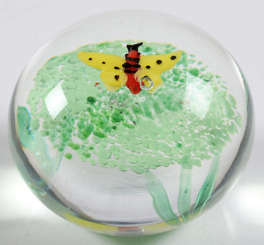 Art Glass Paperweights Green Chips With Butterfly - No Box by Unknown Mfg Collectibles-1