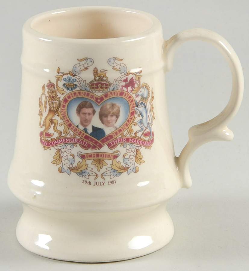 Royalty Giftware Prince Charles & Diana Wedding Cup - No Box by Unknown Manufacturer-1