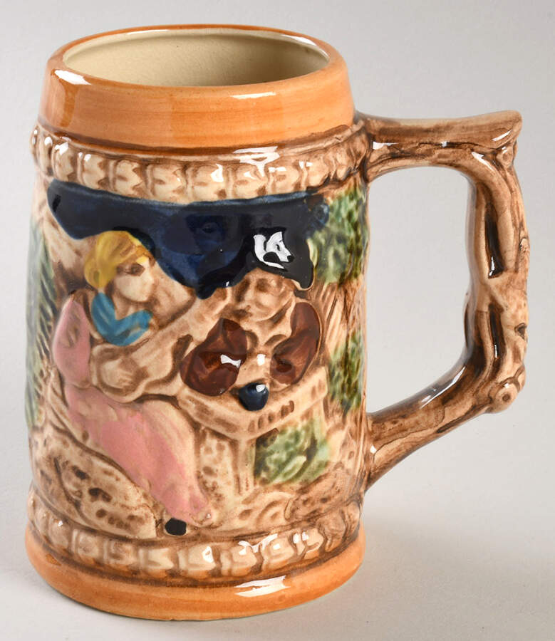 Unknown Manufacturer Steins Woman & Guitar, Man, Castle - No Box by Unknown Manufacturer-1