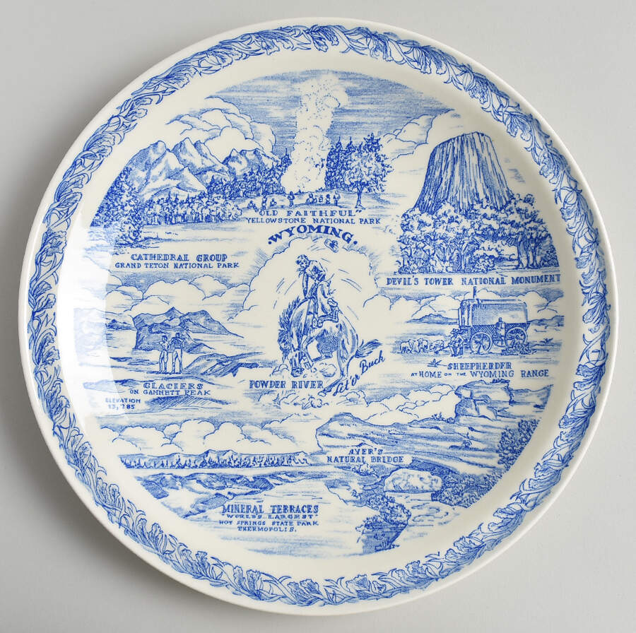 State Plate Wyoming-Blue - No Box-Wyoming Motif 1 by Vernon Kilns-1