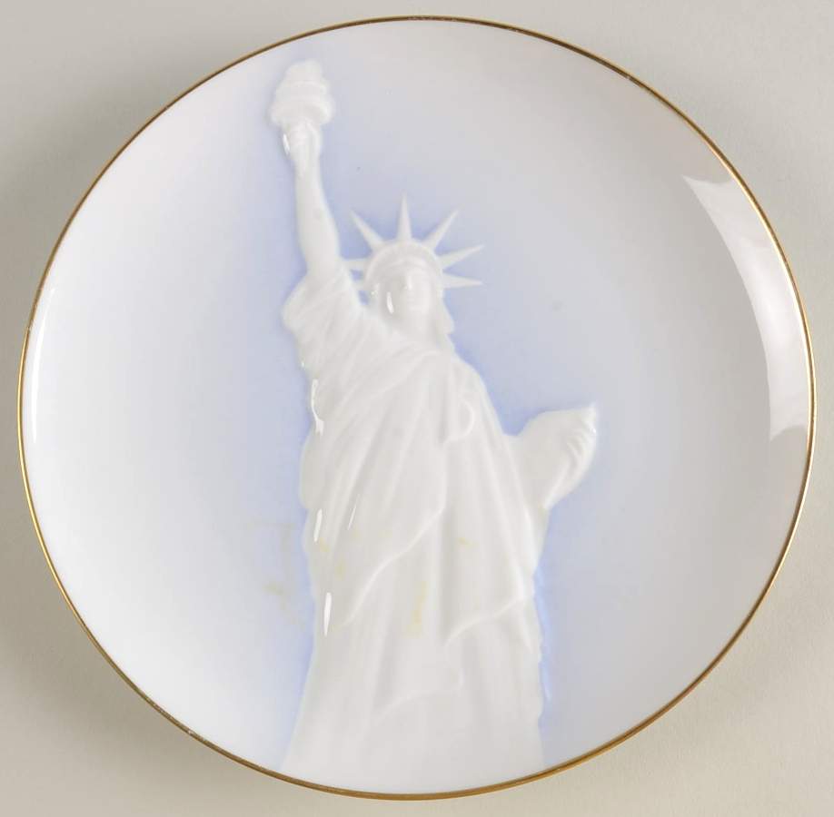 Villeroy & Boch Plate Liberty-1886-1986 - No Box by Villeroy & Boch-1