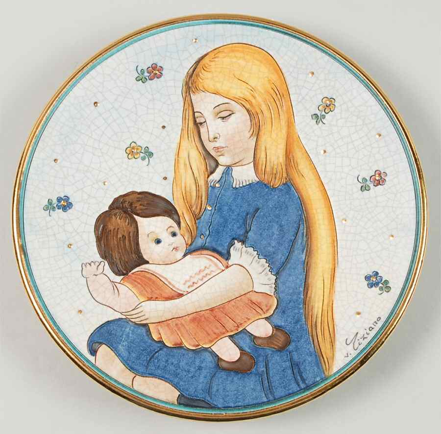 Veneto Flair Mothers Day Plate Daughter & Doll - Boxed by Veneto Flair-1