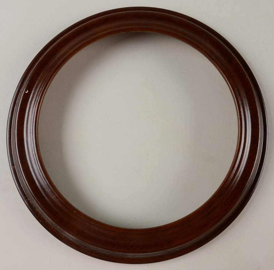 Van Hygan & Smythe Plate Accessories Wooden Frame-No Gold - No Box by Van Hygan & Smythe-1