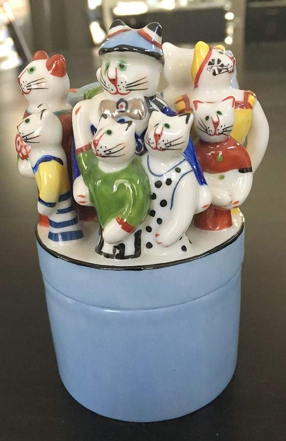 Benedikt Cats Automobile Box With Cats - No Box by Villeroy & Boch-1